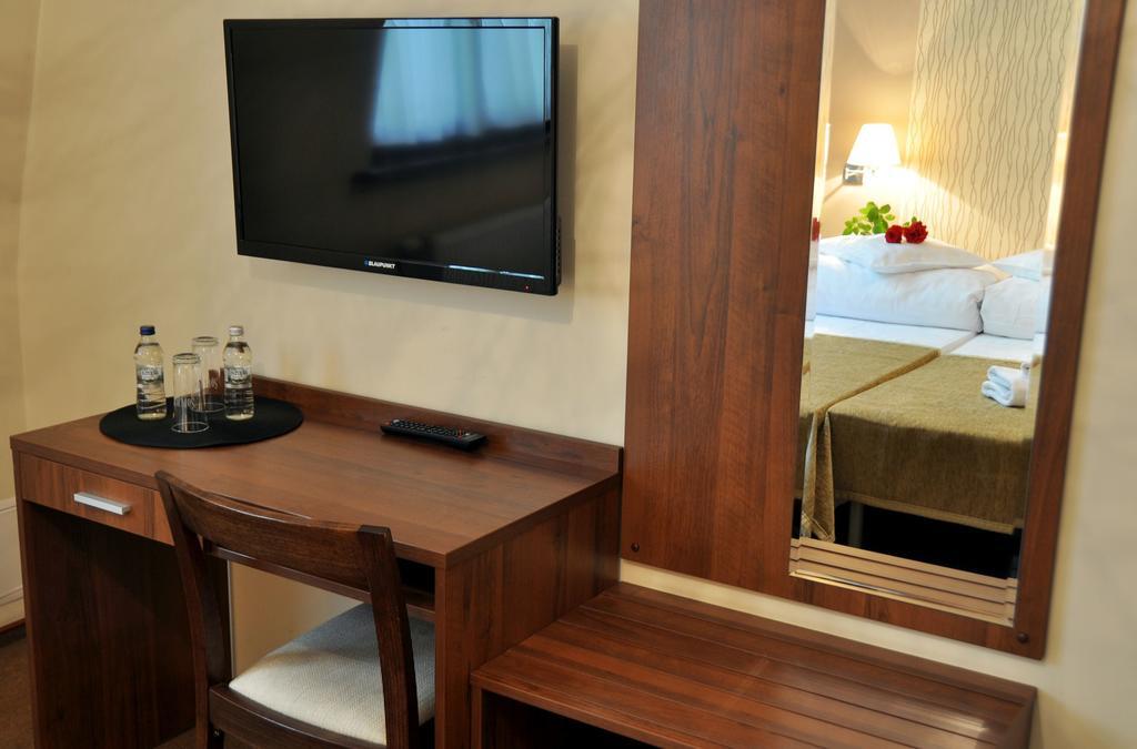 Willa Strzelnica Hotel Koscierzyna Phòng bức ảnh